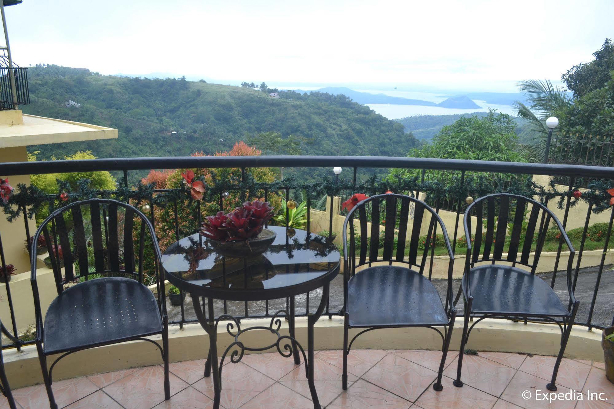 Royal Taal Inn Tagaytay City Εξωτερικό φωτογραφία